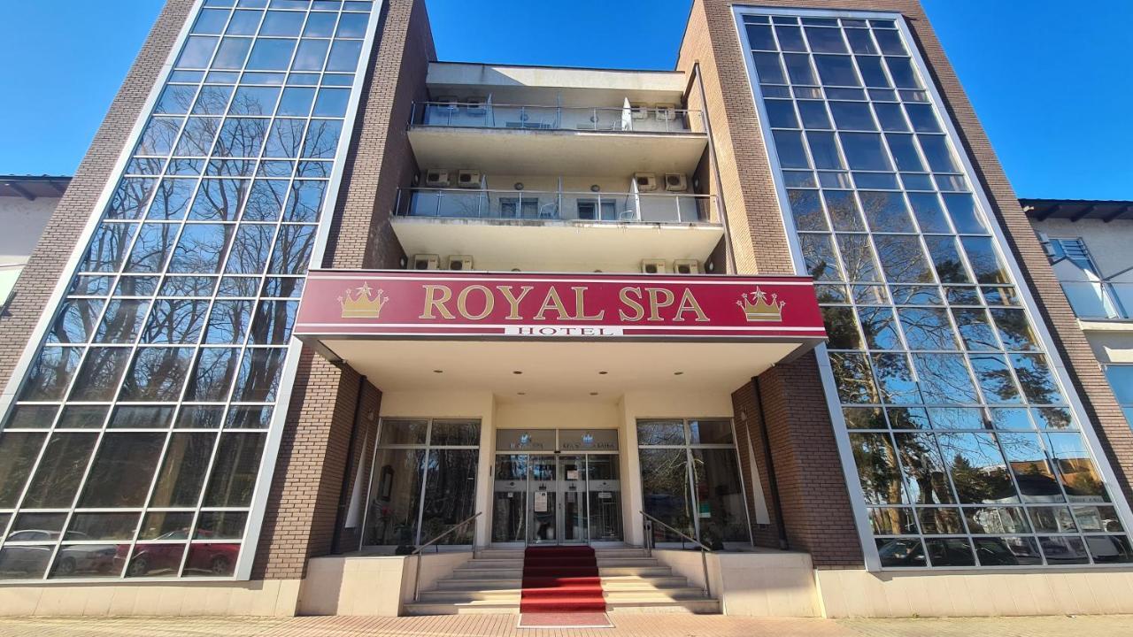 Hotel Royal Spa บันยา โควิลยาชา ภายนอก รูปภาพ