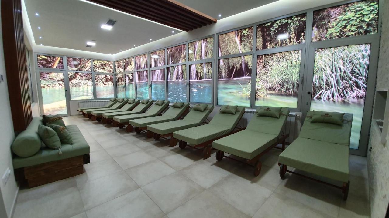 Hotel Royal Spa บันยา โควิลยาชา ภายนอก รูปภาพ