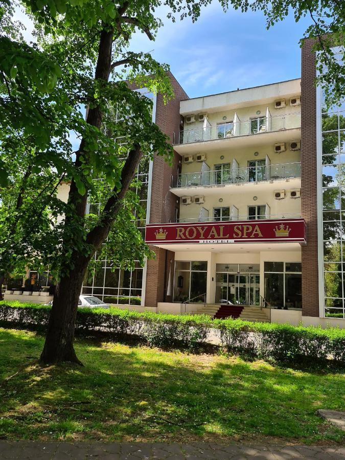 Hotel Royal Spa บันยา โควิลยาชา ภายนอก รูปภาพ