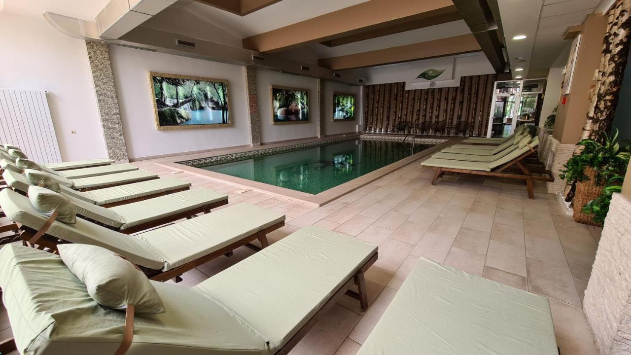 Hotel Royal Spa บันยา โควิลยาชา ภายนอก รูปภาพ