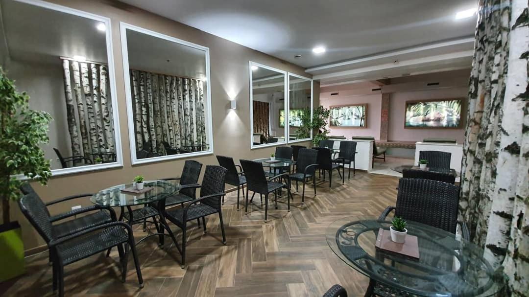 Hotel Royal Spa บันยา โควิลยาชา ภายนอก รูปภาพ